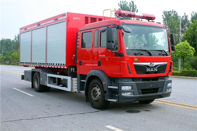 cef5150txfzx60/m器材消防车